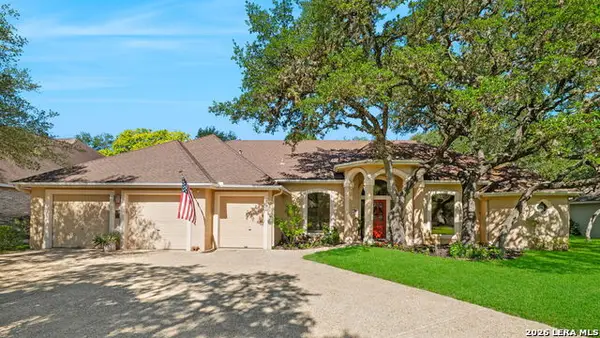 29627 Fairview Pl, Fair Oaks Ranch, TX 78015