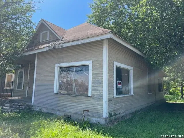 718 W Baylor, San Antonio, TX 78204 - #2