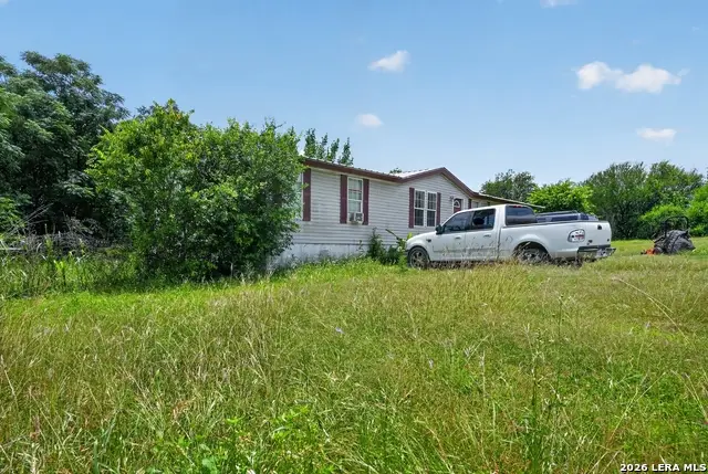 975 County Road 6753, Devine, TX 78016 - #3