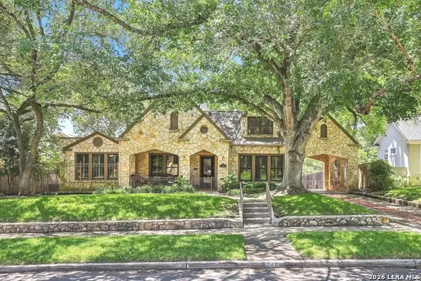 248 Rosemary Ave, Alamo Heights, TX 78209
