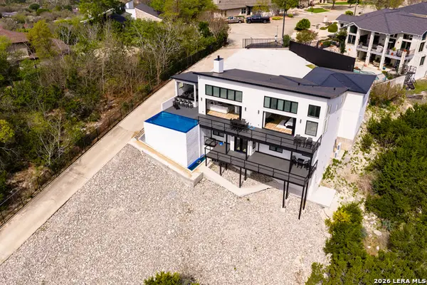 2100 Bluff Ridge Dr, Kerrville, TX 78028