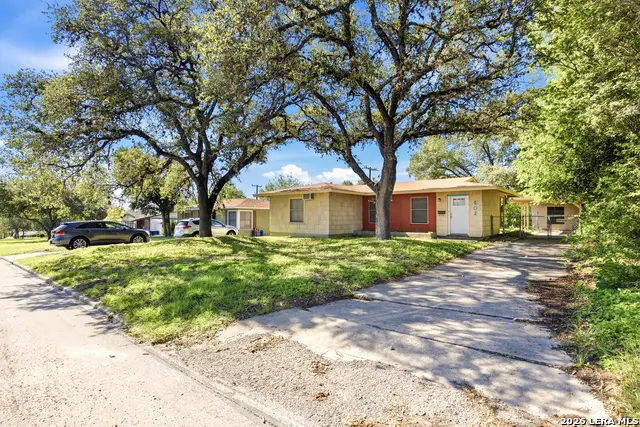 602 Byrnes Dr, San Antonio, TX 78209 - #3