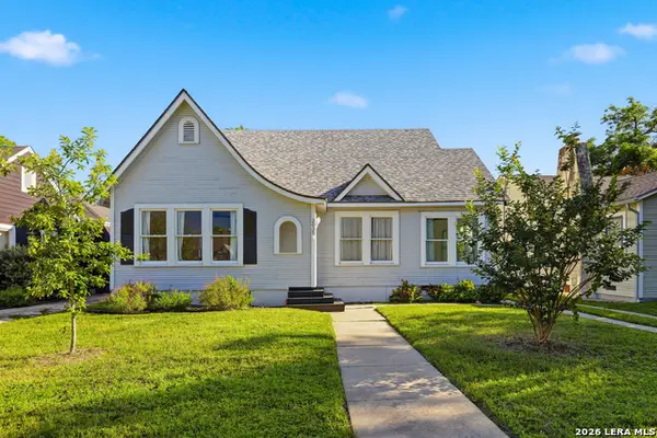 2035 W Summit, San Antonio, TX 78201