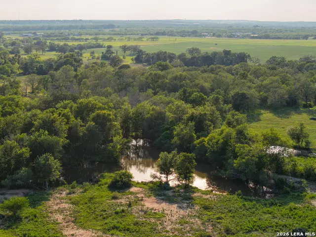 430 Watts Rd, Kingsbury, TX 78638 - #2