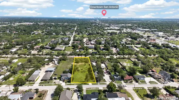 235 W Baetz Blvd, San Antonio, TX 78221