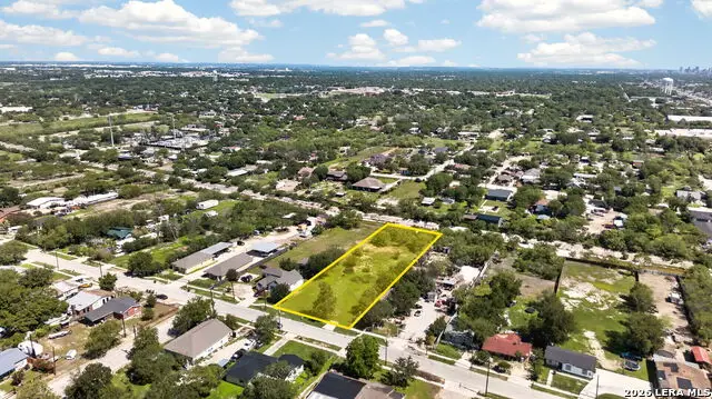 235 W Baetz Blvd, San Antonio, TX 78221 - #3