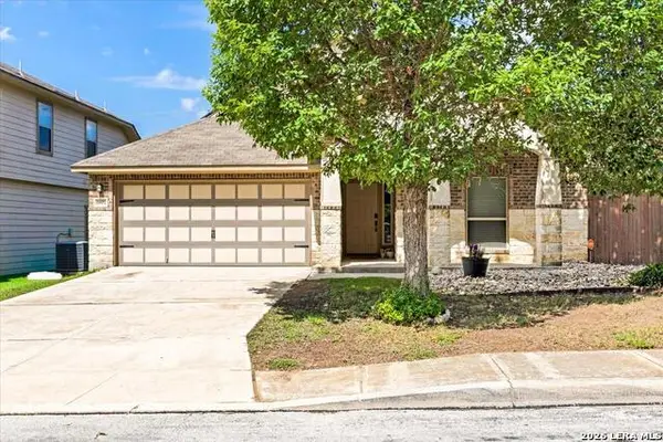1807 Buffalo Wolf, San Antonio, TX 78245
