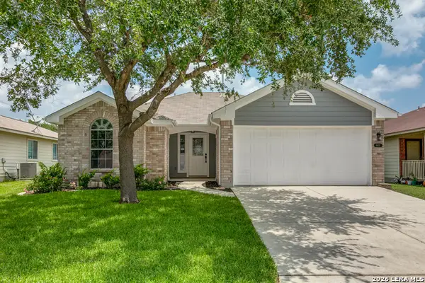 8407 Chalk Hill Cv, Converse, TX 78109