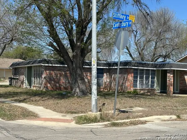 5738 Harefield, San Antonio, TX 78228