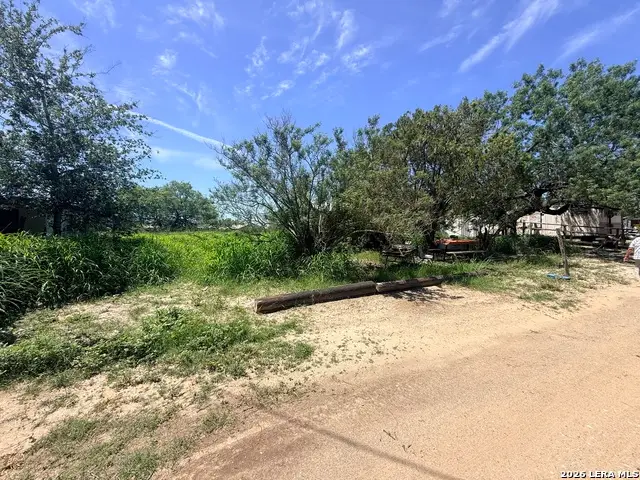 201 E Avenue H, Christine, TX 78012 - #2