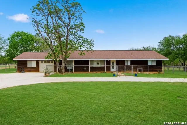 144 Oak Park Rd, Adkins, TX 78101 - #1