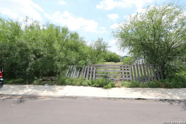 123 Surrels Ave, San Antonio, TX 78228 - #1