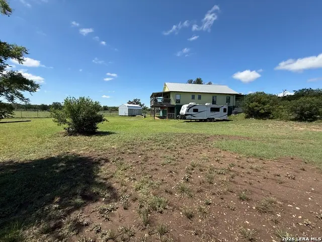 153 Park Dr, Bandera, TX 78003 - #3