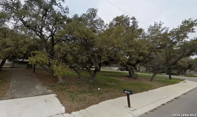 4110 Sandstone Dr, San Antonio, TX 78230 - #2