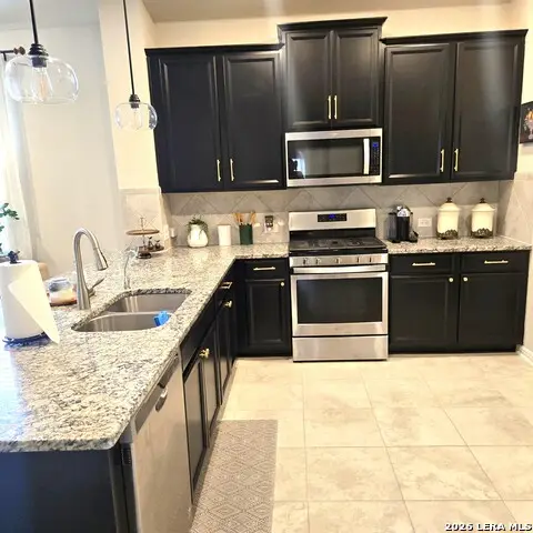 13331 Badlands Bnd, Saint Hedwig, TX 78152 - #3