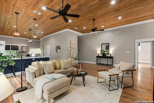 917 Hays St, San Antonio, TX 78202 - #2