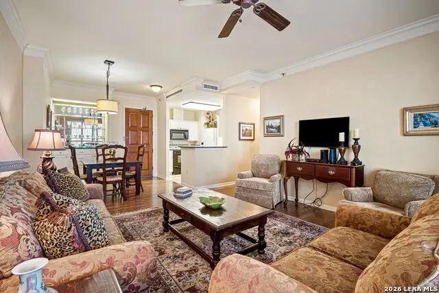 1 Towers Park Ln #810, San Antonio, TX 78209 - #1