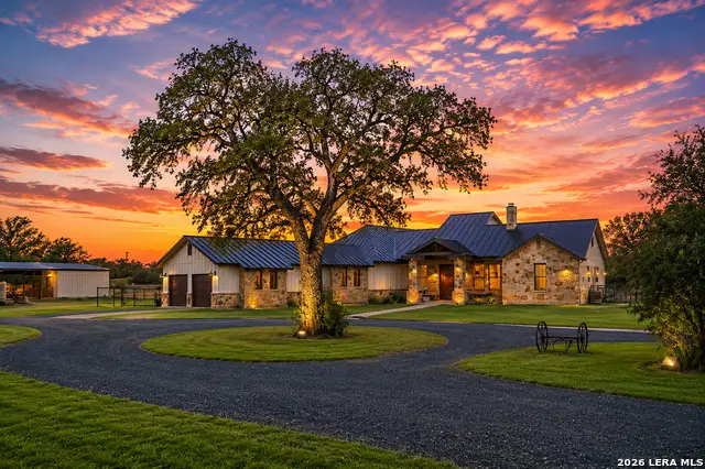 204 Seewald Rd, Boerne, TX 78006 - #1
