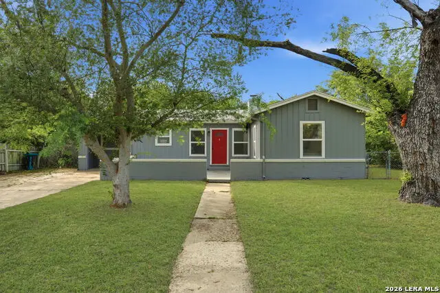 221 Balcones Heights Rd, Balcones Heights, TX 78201 - #1