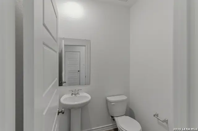 1203 Los Mochis Avenue, Converse, TX 78109 - #3