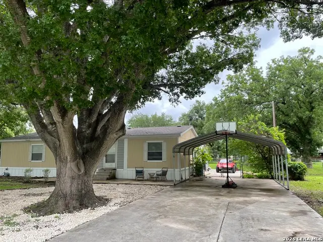 321 Elm Dr, McQueeney, TX 78123 - #2