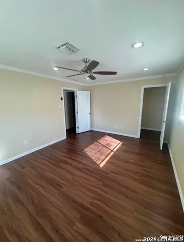 219 W Silver Sands Dr #1, San Antonio, TX 78216 - #3