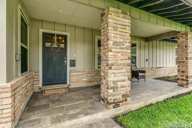 411 Garraty Rd, Terrell Hills, TX 78209 - #2