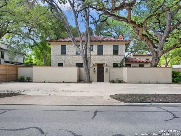 421 E Hildebrand, San Antonio, TX 78212