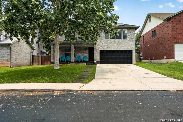 17507 Emerald Canyon Dr, San Antonio, TX 78232