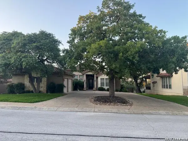 25346 Estancia Cir, San Antonio, TX 78260