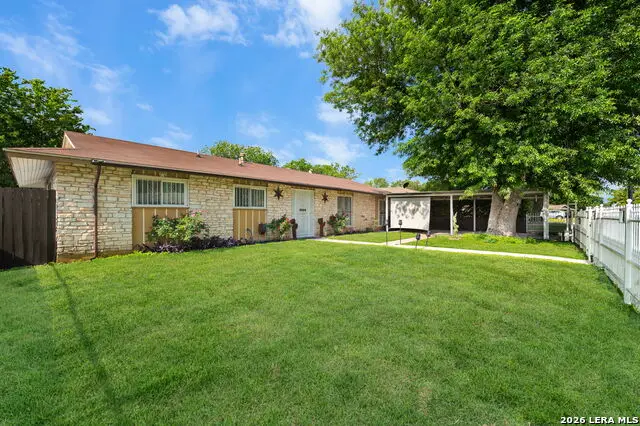 5826 Castle Brook Dr, San Antonio, TX 78218 - #3