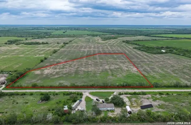 000 County Road 323, Beeville, TX 78102 - #1