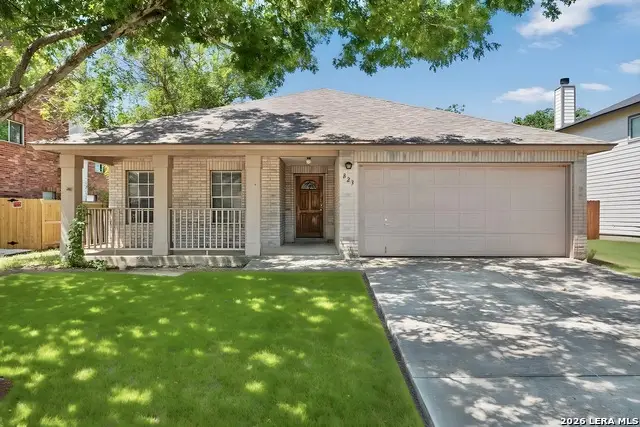 823 Pinehurst Dr, New Braunfels, TX 78130 - #1