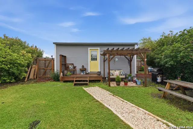 148 Dewey, Seguin, TX 78155 - #3