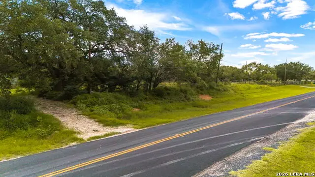 8796 Stuart Rd, San Antonio, TX 78263 - #2