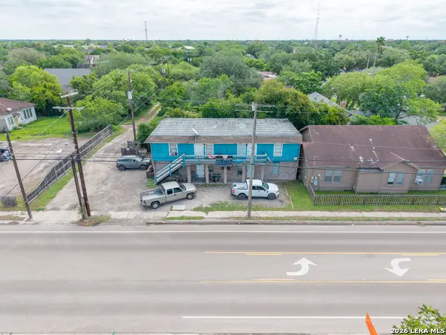 732 W Alice Ave, Kingsville, TX 78363 - #2