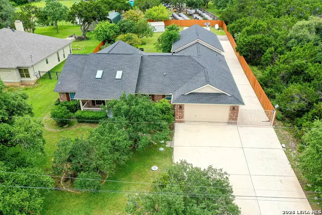 25811 Green River Dr, San Antonio, TX 78260 - #1