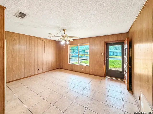 526 Wimberly Blvd, San Antonio, TX 78221 - #2
