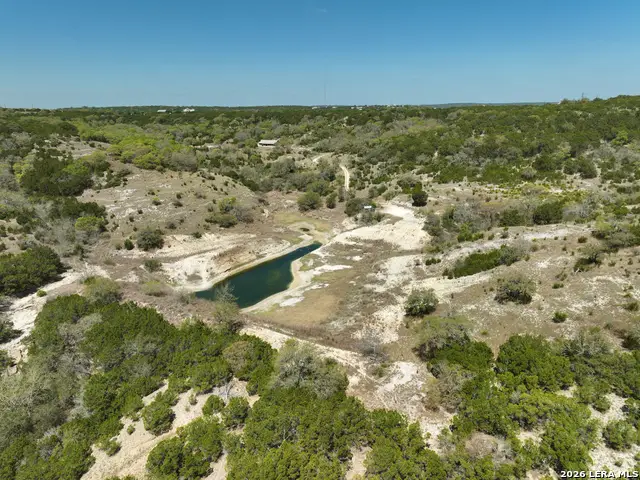 37 Busby Rd, Boerne, TX 78006 - #1