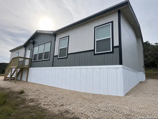 12934 Park Road 37, Lakehills, TX 78063