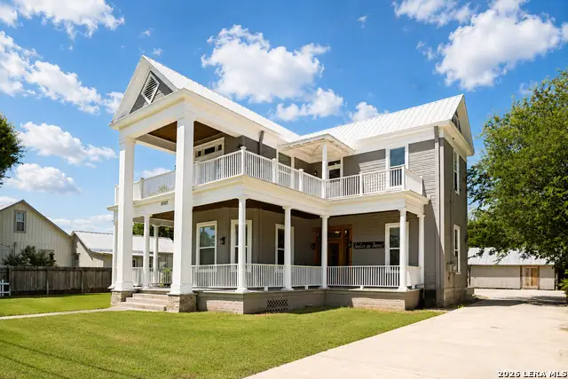 10933 Castro Ave, Lacoste, TX 78039 - #3