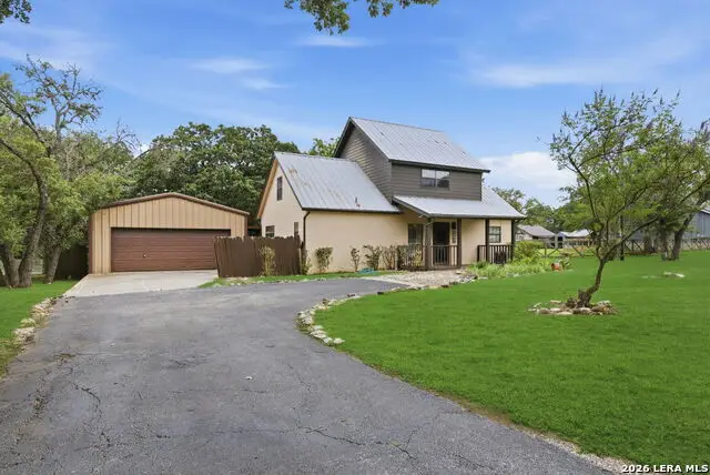 109 Glenn Oaks Dr, Boerne, TX 78006 - #2