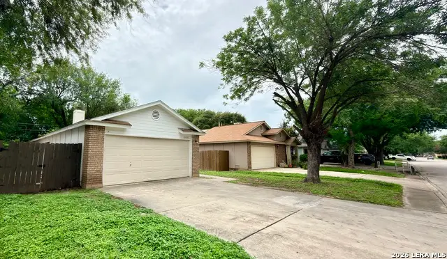 10040 Woodtrail, San Antonio, TX 78250 - #3