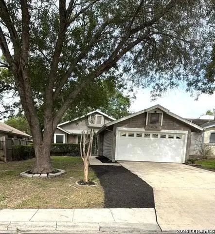 13239 Larkplace Dr, San Antonio, TX 78233