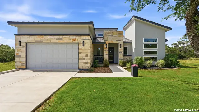 109 Cap Rock, Horseshoe Bay, TX 78657 - #2