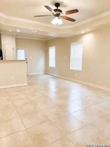 6946 Lakeview Dr., San Antonio, TX 78244 - #3