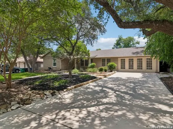 438 Oakleaf Drive, San Antonio, TX 78209