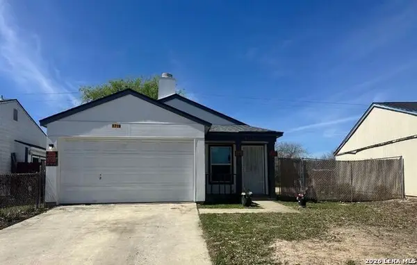 8719 Port Of Call Dr, San Antonio, TX 78242