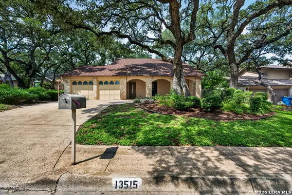 13515 Hollow View St, San Antonio, TX 78232