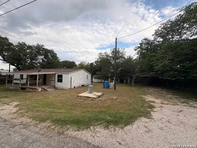 177 Cherokee Trl, Lakehills, TX 78063 - #1